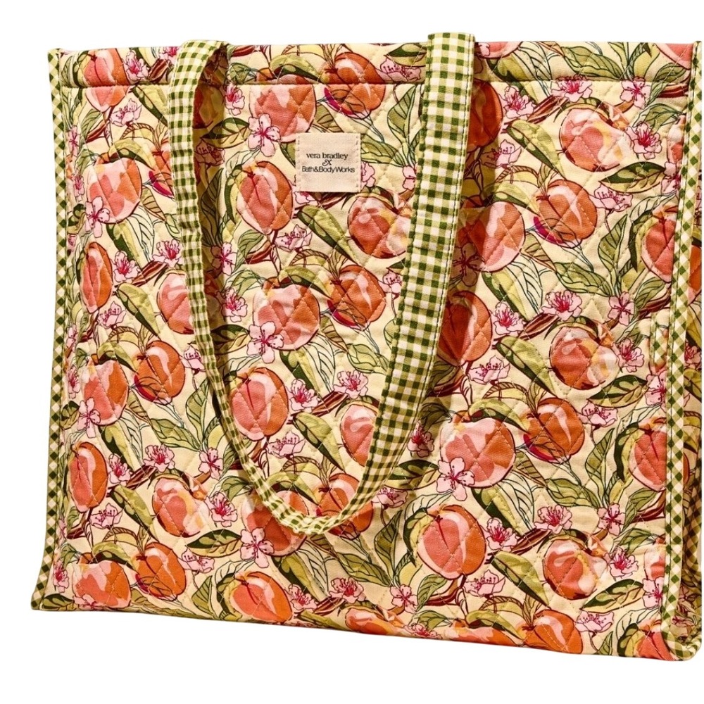 Vera Bradley x Bath & Body Works Peach Blossom & Nectar Tote & 6 Piece Gift Set - Picture 3 of 6